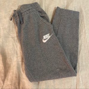 Nike Youth Boys Gray Sweatpants/Joggers